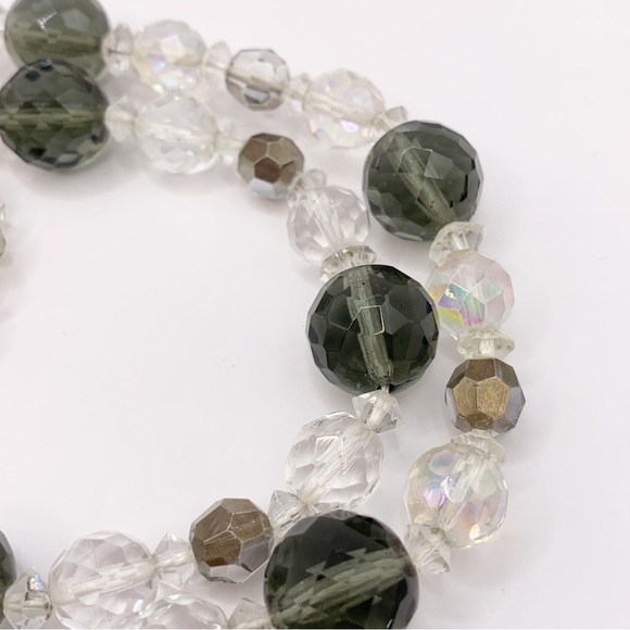 Vintage Faceted clear aurora Borealis and smoky gray glass bead necklace - Picture 4 of 7